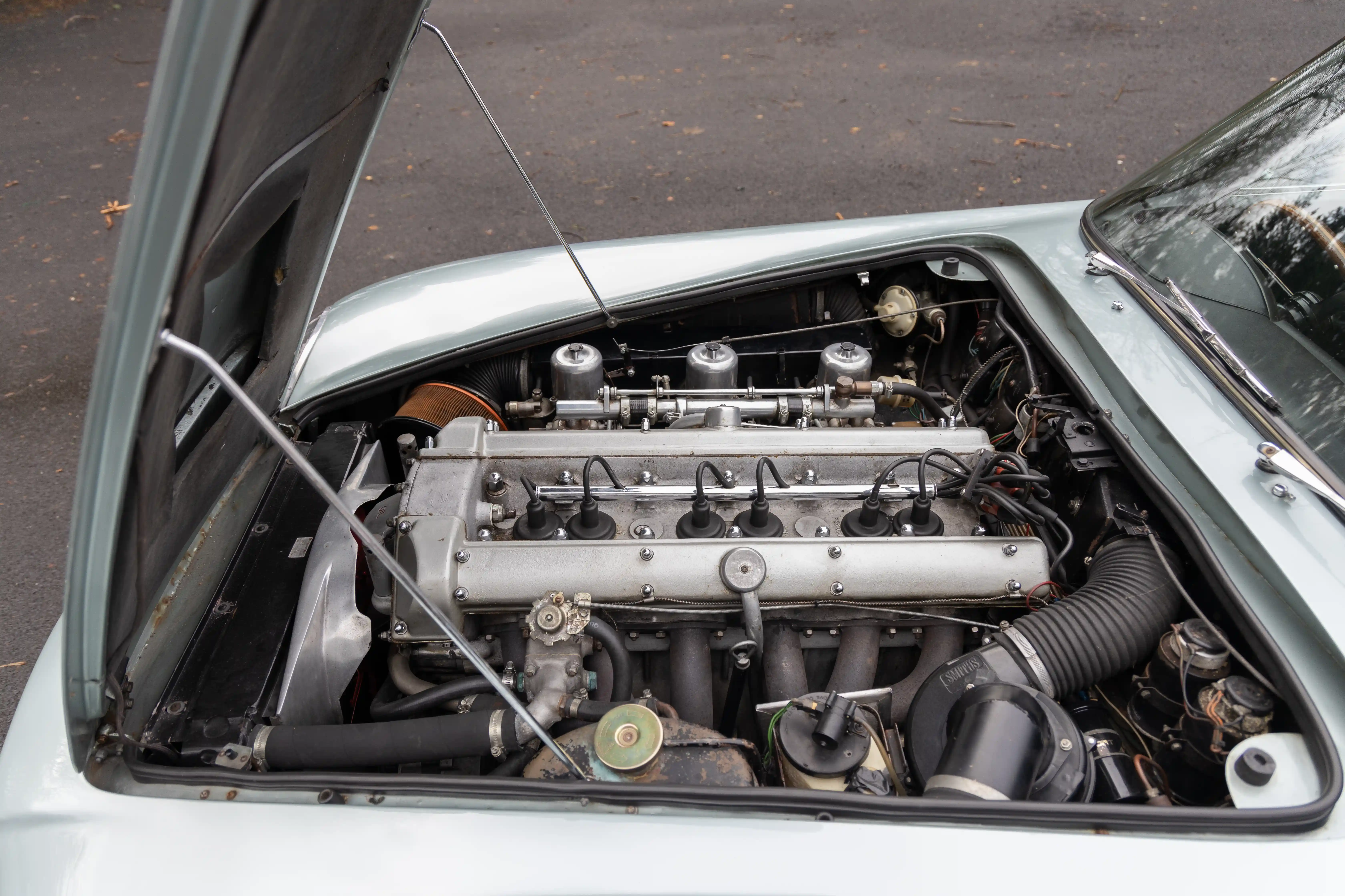 Aston Martin DB5 detail 2